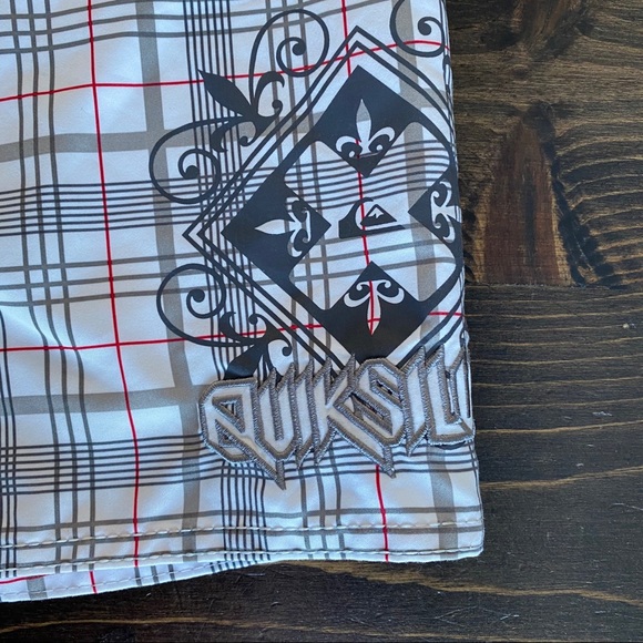 Men's Quicksilver Gray/White/Red Swim Trunks - Picture 5 of 8